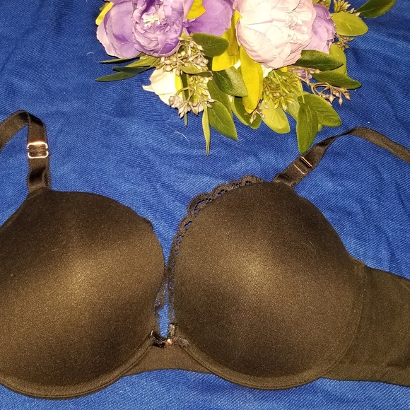 Black Bra 34D - Picture 5 of 6